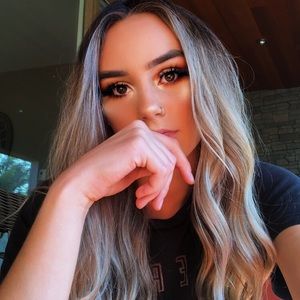 Meet your Posher, Alana